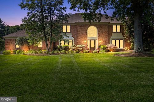 72 Hidden Cove Dr, Churchville, PA, 18966-1531 | Card Image