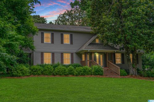 3764 Valley Head Rd, Mountain Brk, AL, 35223-2104 | Card Image
