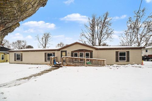 147 E Elm St, Elsie, MI, 48831-5127 | Card Image