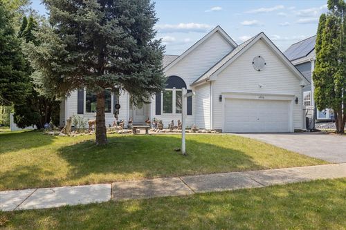 4700 Chapman Dr, Plainfield, IL, 60586-8317 | Card Image