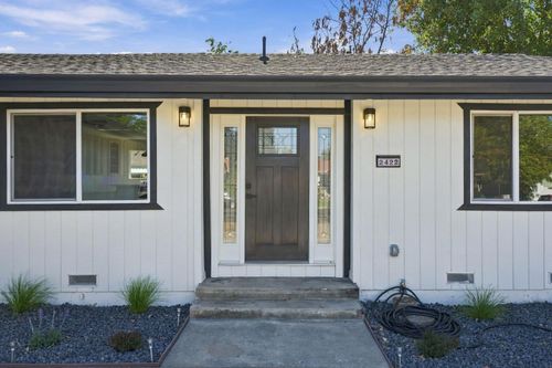 2422 Aramon Dr, Rancho Cordova, CA, 95670-3803 | Card Image