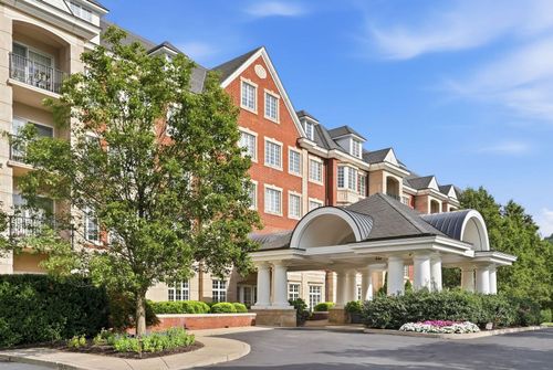 410-100 Vista Cirlce Circle, O'Hara, PA, 15238 | Card Image