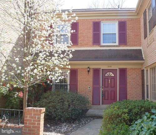 3045 Federal Hill Dr, FALLS CHURCH, VA, 22044-2905 | Card Image