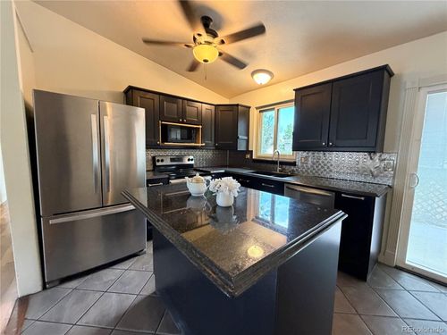 3815 S Pitkin Cir, Aurora, CO, 80013-3118 | Card Image