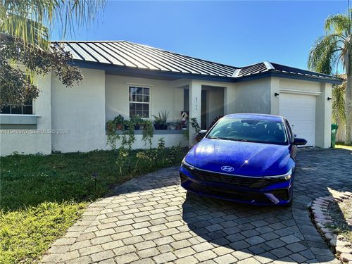 8564 Sw 210th Ter, Cutler Bay, FL, 33189-3311 | Card Image