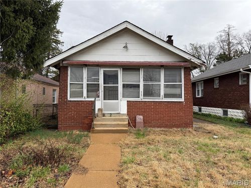 8249 Appleton Drive, University City, MO, 63132 | Card Image