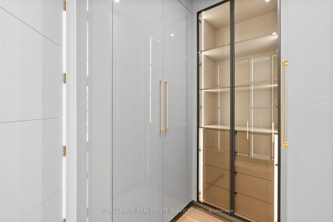 80 Edgecroft Rd, House other with 5 bedrooms, 5 bathrooms and 2 parking in Etobicoke ON | Image 25