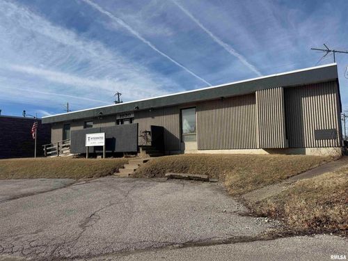 1020 Lincoln Rd, Bettendorf, IA, 52722-4141 | Card Image