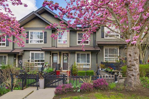 15-21867 50 Ave, Langley, BC, V3A3T2 | Card Image