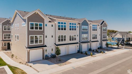 11-247 E 1825 N, North Ogden, UT, 84414-6302 | Card Image