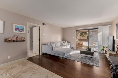 238-8500 E Indian School Rd, Scottsdale, AZ, 85251-4955 | Card Image