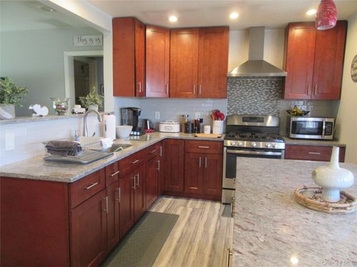 28 Laurel Trail, Monroe, NY, 10950 | Card Image