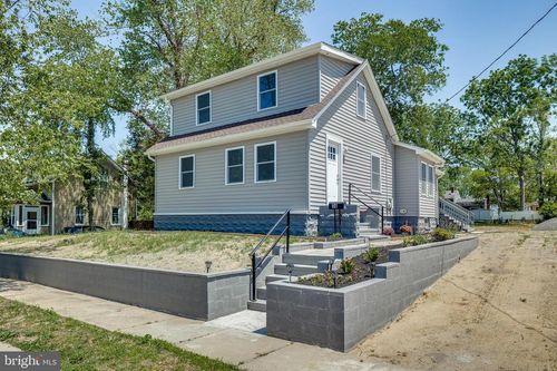 36 Atlantic Ave, Clementon, NJ, 08021-4201 | Card Image