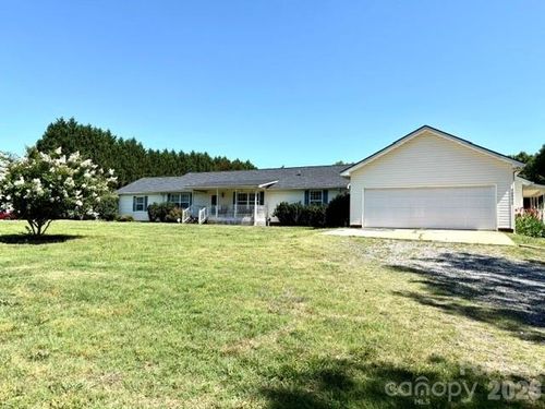 4084 Carpenters Cove Road, Claremont, NC, 28610 | Card Image