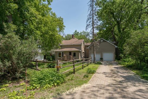 242 Skyview Ln, Mankato, MN, 56001-4650 | Card Image