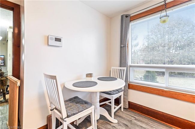 226 Charing Cross St, House other with 3 bedrooms, 1 bathrooms and 5 parking in Brantford ON | Image 14