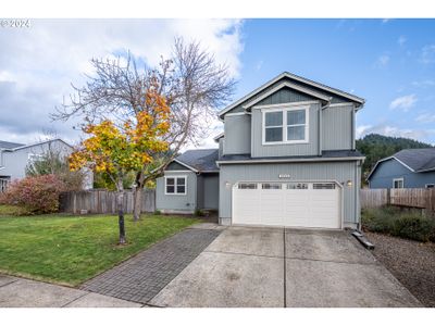 1455 S 58 Th St, House other with 3 bedrooms, 2 bathrooms and 2 parking in Springfield OR | Image 1