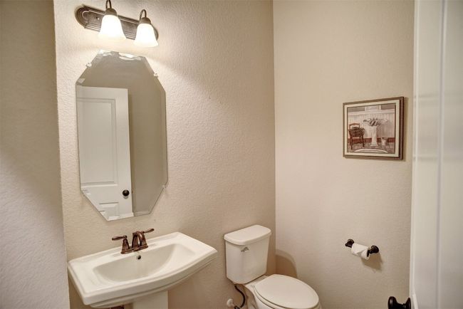 Powder room | Image 20
