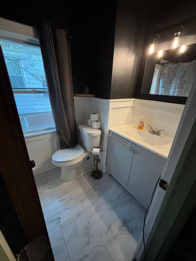 16503 Cruse St, House other with 3 bedrooms, 2 bathrooms and null parking in Detroit MI | Image 17