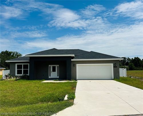 2850 Old State Road 64 W, Avon Park, FL, 33825-5915 | Card Image