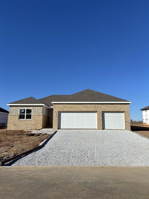 613 N Quantum Dr, Nixa, MO, 65714-4275 | Card Image