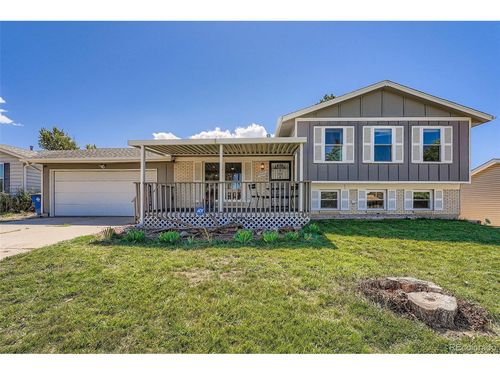 16026 E Warren Pl, Aurora, CO, 80013-1133 | Card Image