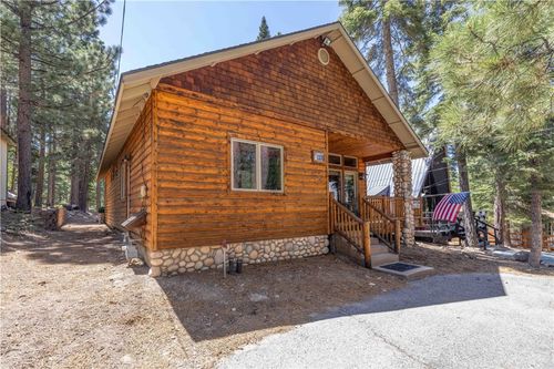 1108 Sylvan Gln, Big Bear Lake, CA, 92315-2590 | Card Image