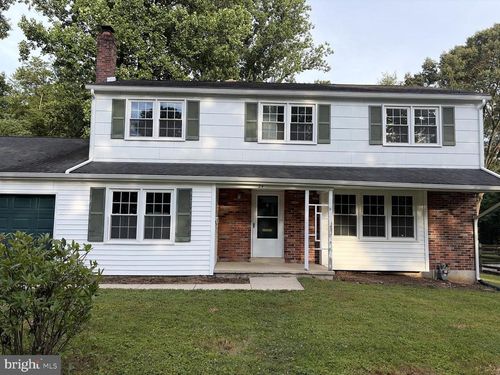 24 Wakefield Dr, NEWARK, DE, 19711-7012 | Card Image