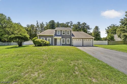 15 Harper Rd, Monmouth Junction, NJ, 08852-2964 | Card Image
