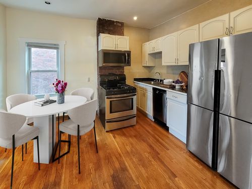 3-2 Mark St, Boston, MA, 02130-1262 | Card Image