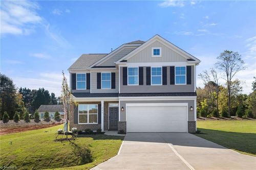 924 Star Gate Drive, Kernersville, NC, 27284 | Card Image