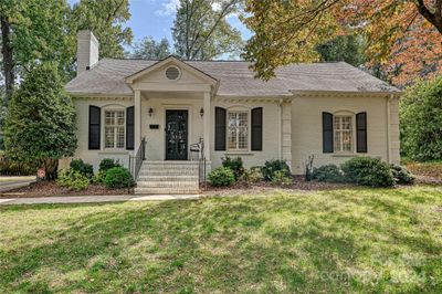 516 Moncure Drive, House other with 5 bedrooms, 3 bathrooms and null parking in Charlotte NC | Image 1