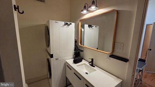 2605 Frankford Ave, PHILADELPHIA, PA, 19125-1411 | Card Image