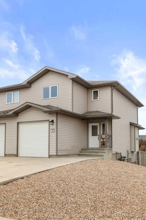 4 Sunwood Pl Sw, Medicine Hat, AB, T1B4Y5 | Card Image