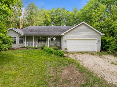 32877 121st Pl, Twin Lakes, WI, 53181-9383 | Card Image