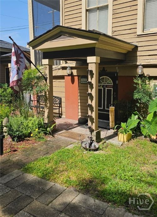 d-109 E Park Ave, savannah, GA, 31401-6553 | Card Image