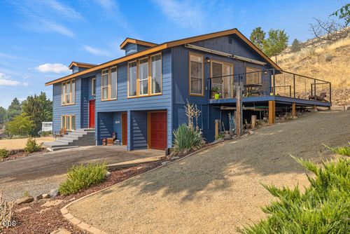2019 Watson St, Klamath Falls, OR, 97603-5364 | Card Image