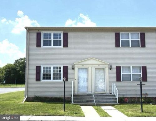 183 Center St, HANOVER, PA, 17331-2843 | Card Image