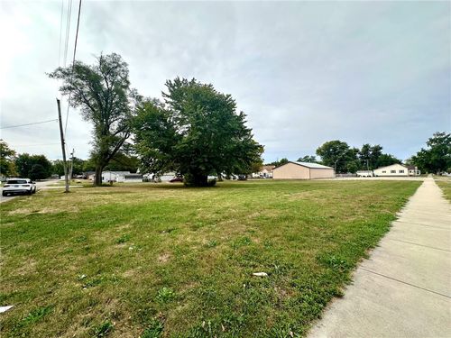2901 Marshall Avenue, Mattoon, IL, 61938 | Card Image