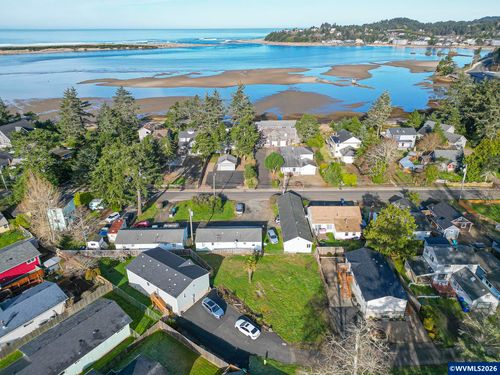 6281 Sw Jetty Ave, Lincoln City, OR, 97367-1149 | Card Image