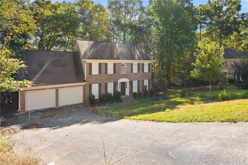 3354 Floral Ct, Suwanee, GA, 30024-2833 | Card Image