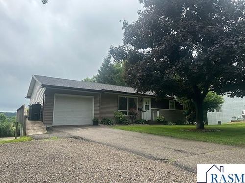 443 S 7th Street, St. Peter, MN, 56082 | Card Image