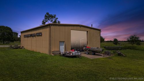 611 S Ash St, Nowata, OK, 74048-4658 | Card Image