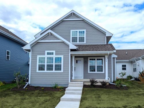 14 Bluestem Pass, MOUNT HOREB, WI, 53572-9203 | Card Image