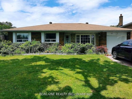 70 Southdale Dr, Markham, ON, L3P1J8 | Card Image