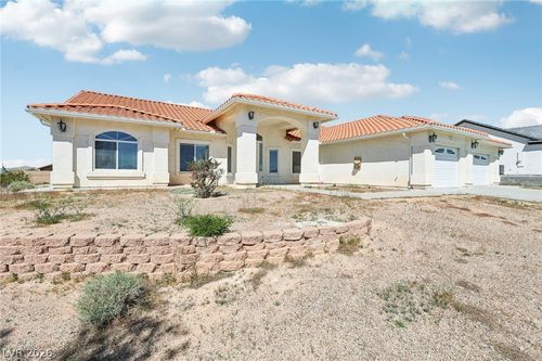 2180 Iroquois Ave, Pahrump, NV, 89048-4873 | Card Image