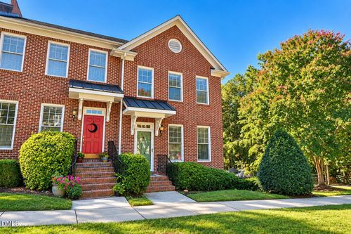 900 Edgewater Circle, Chapel Hill, NC, 27516 | Card Image