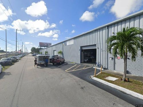 1760 Sw 30th Ave, Hallandale, FL, 33009-2003 | Card Image