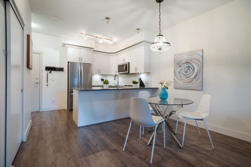 405-2436 Kelly Ave, Port Coquitlam, BC, V3C0G9 | Card Image