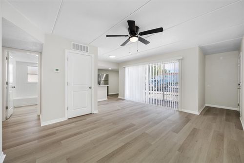 4-7950 Blind Pass Road, ST PETERSBURG, FL, 33706 | Card Image